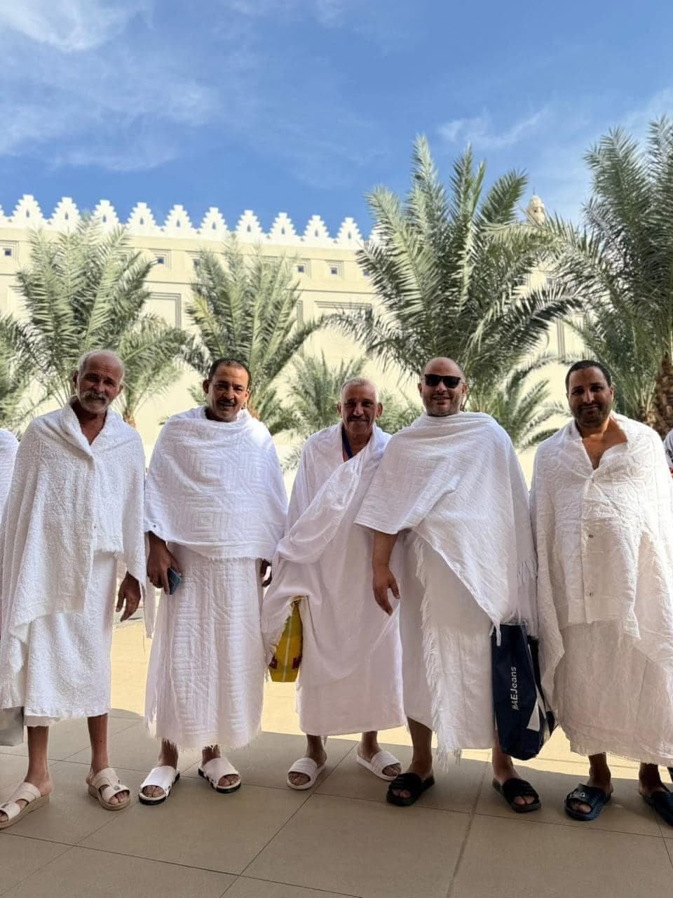 Silk Road Tours pilgrims outside the mosque during an Umrah trip